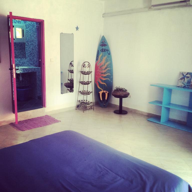 Kame Surf Camp Hotell Assinie Rom bilde