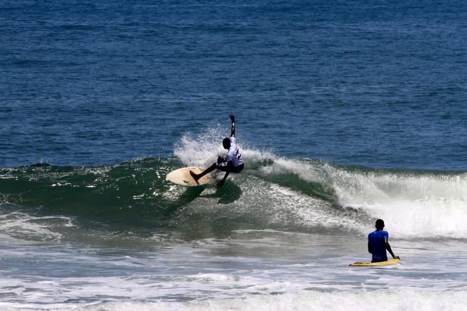 Kame Surf Camp Hotell Assinie Eksteriør bilde