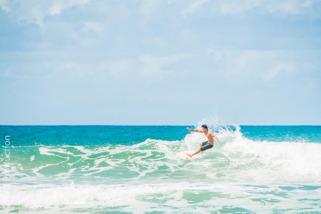 Kame Surf Camp Hotell Assinie Eksteriør bilde