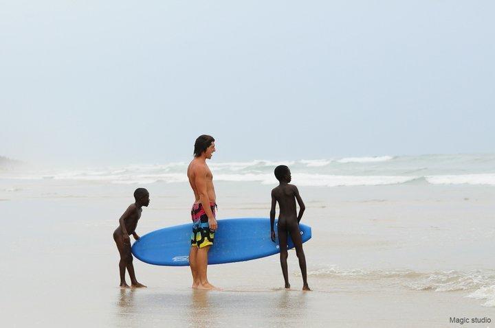 Kame Surf Camp Hotell Assinie Eksteriør bilde